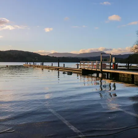 Esk Pike Semesterbostad *